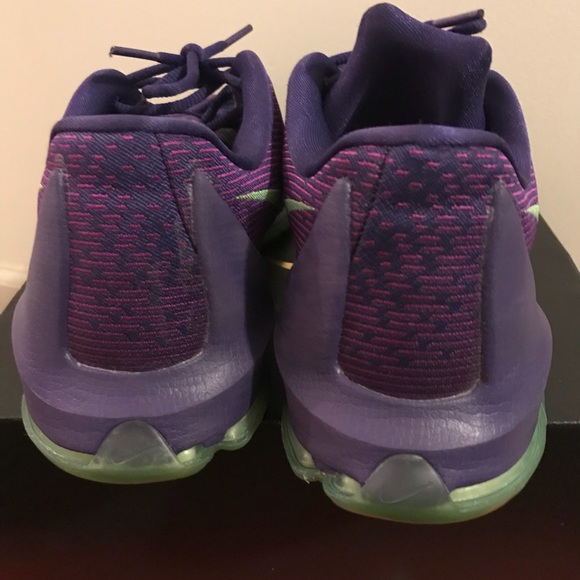SOLD!! Nike KD 8 “Suit”, Size 8.5 - Picture 3 of 4